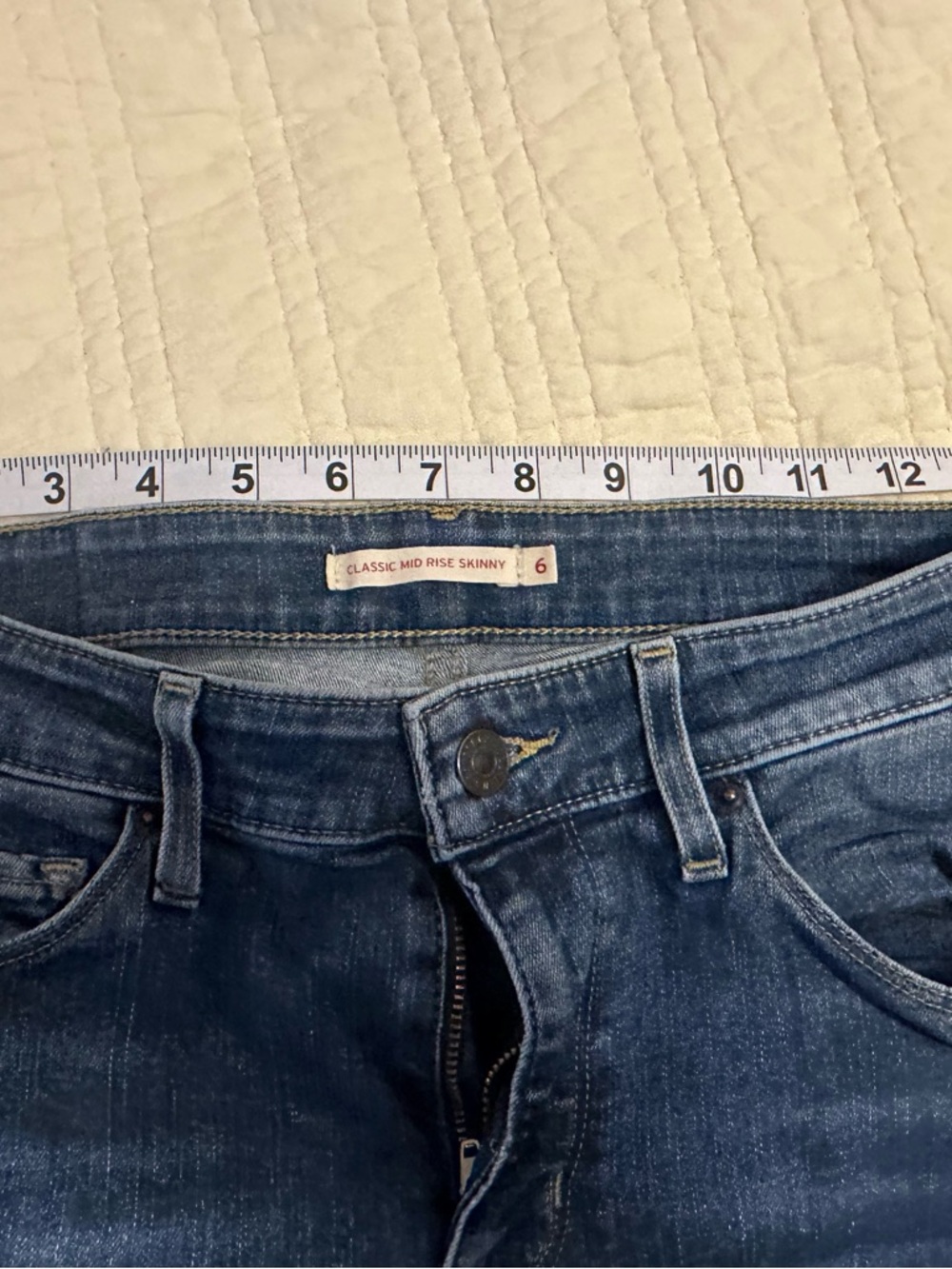 Levi's Blue Classic Mid-Rise Skinny Jeans 6 long - Picture 3 of 8